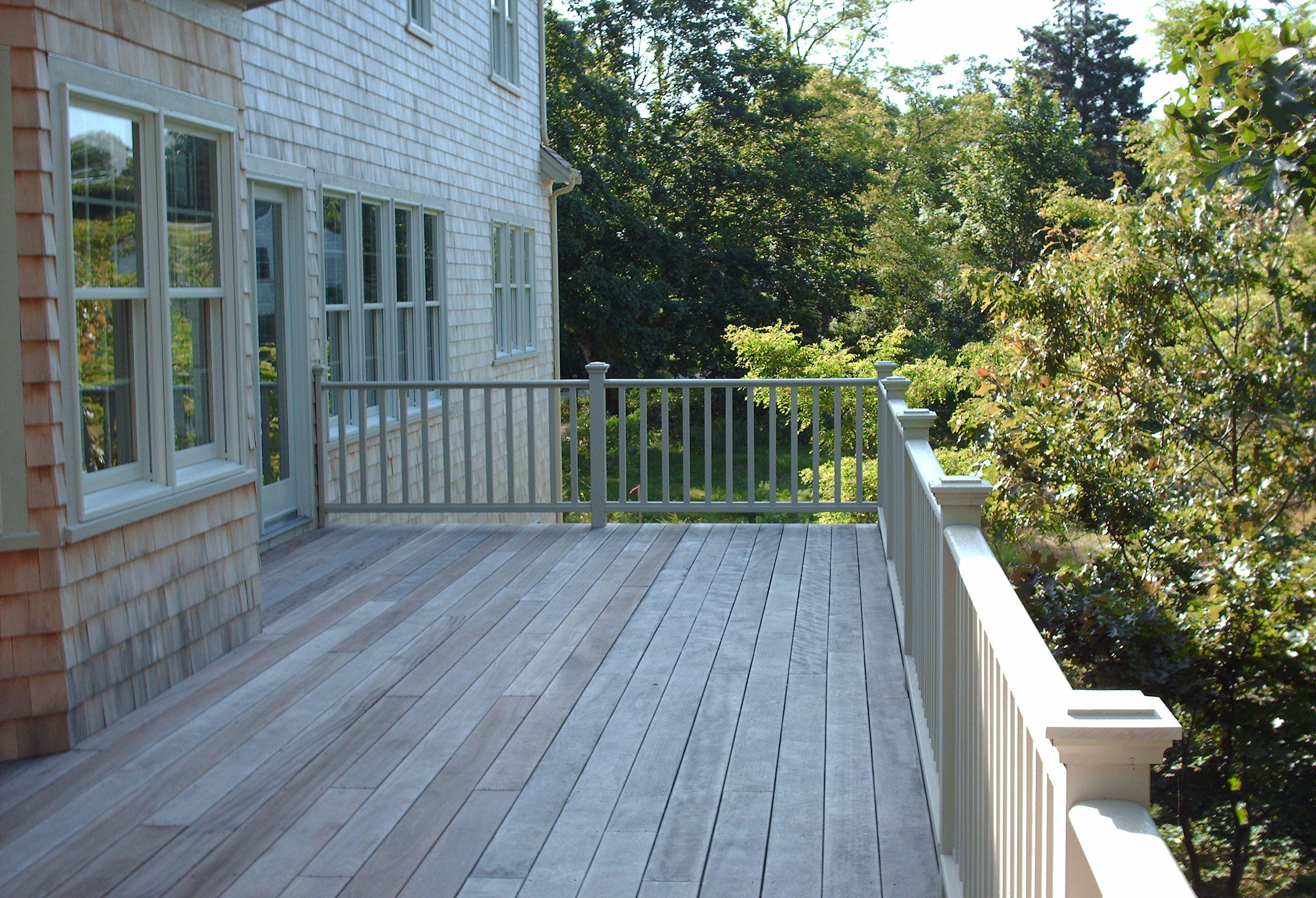 8-Sundeck-Addition